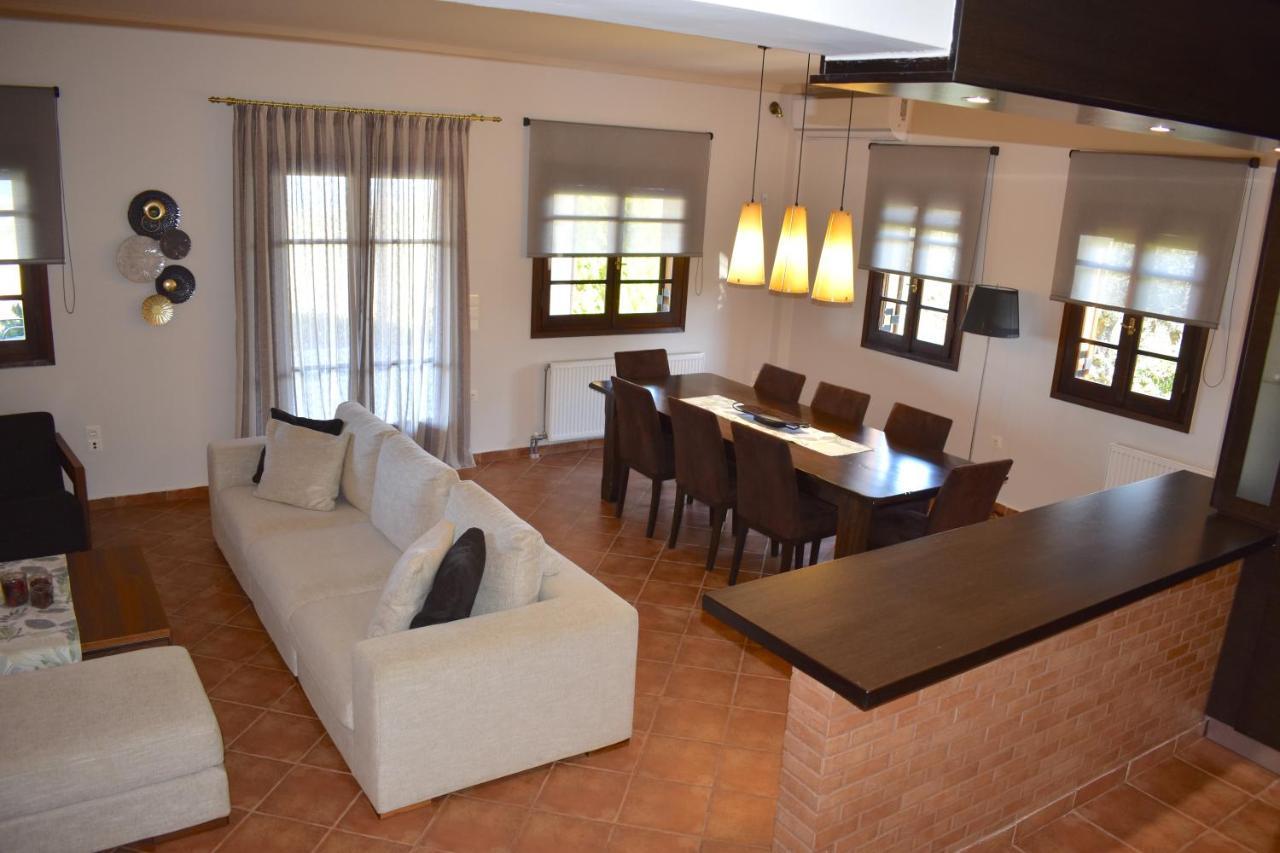 Ampelos Hillside Villa Akrata Extérieur photo