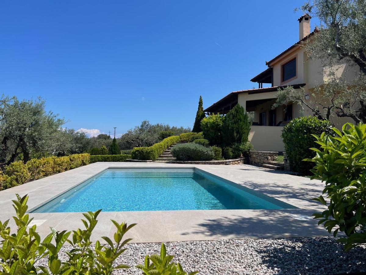 Ampelos Hillside Villa Akrata Extérieur photo